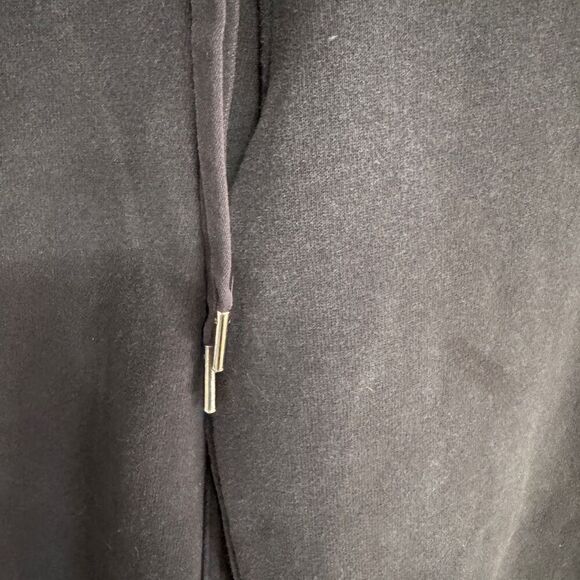 Lululemon women’s Scuba Jogger Black size 10 - Picture 4 of 7